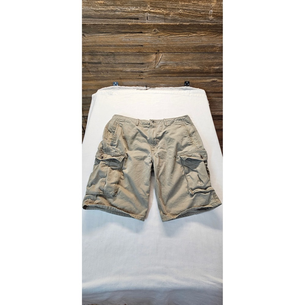 Levi Strauss & Co Mens Khaki Cargo Shorts Tan Twill Size 38 Utility Casual